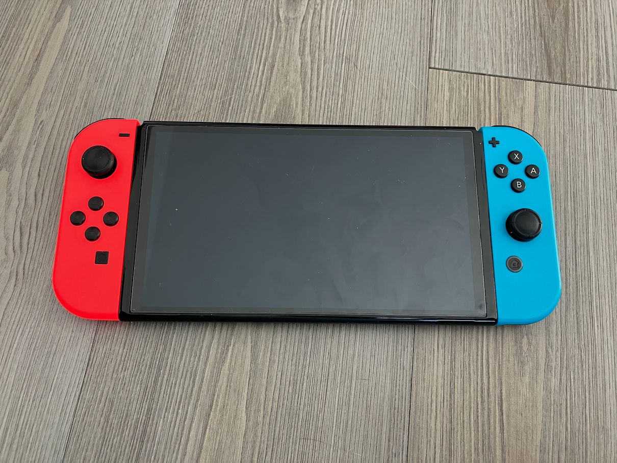 Nintendo Switch front view