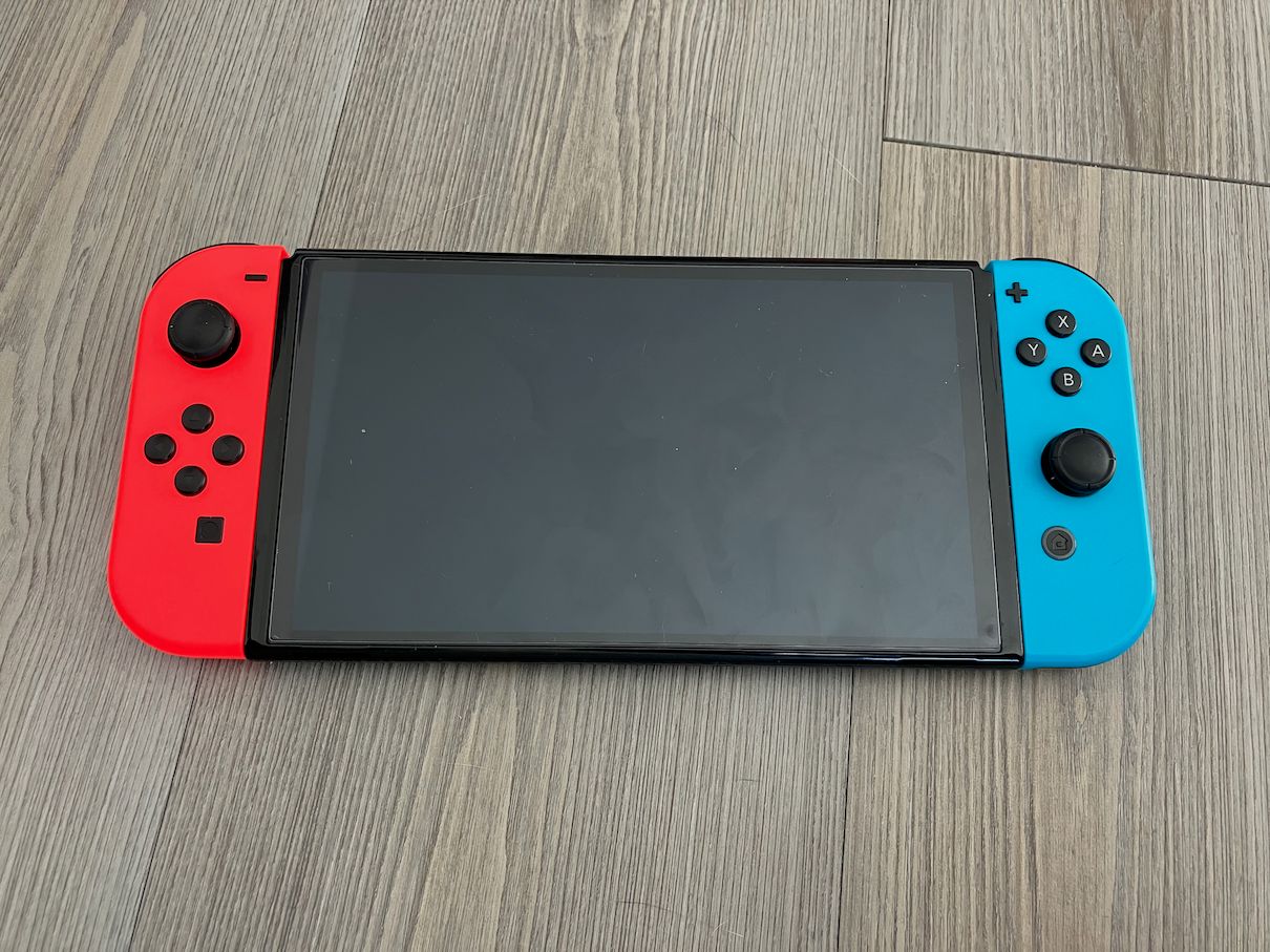 "Nintendo Switch front view